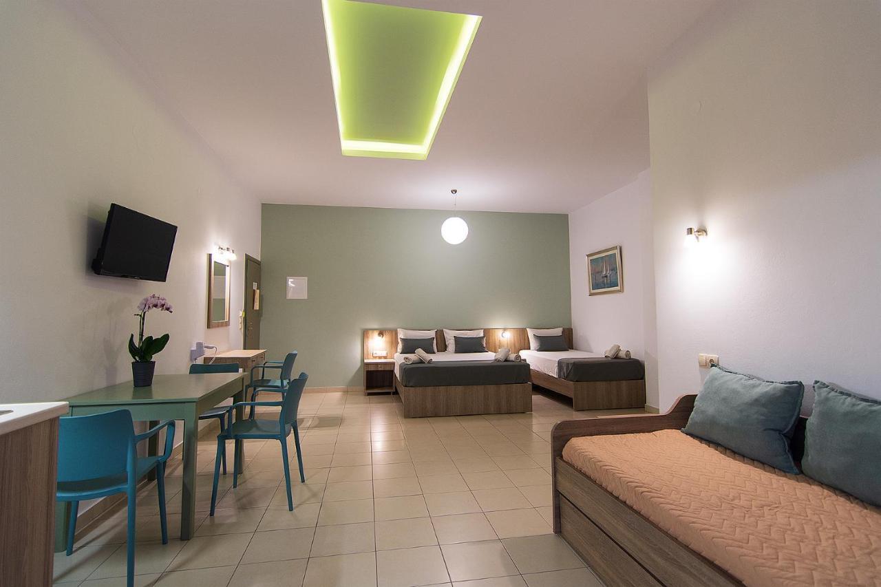 Nicole Rooms Palaiochora Zewnętrze zdjęcie